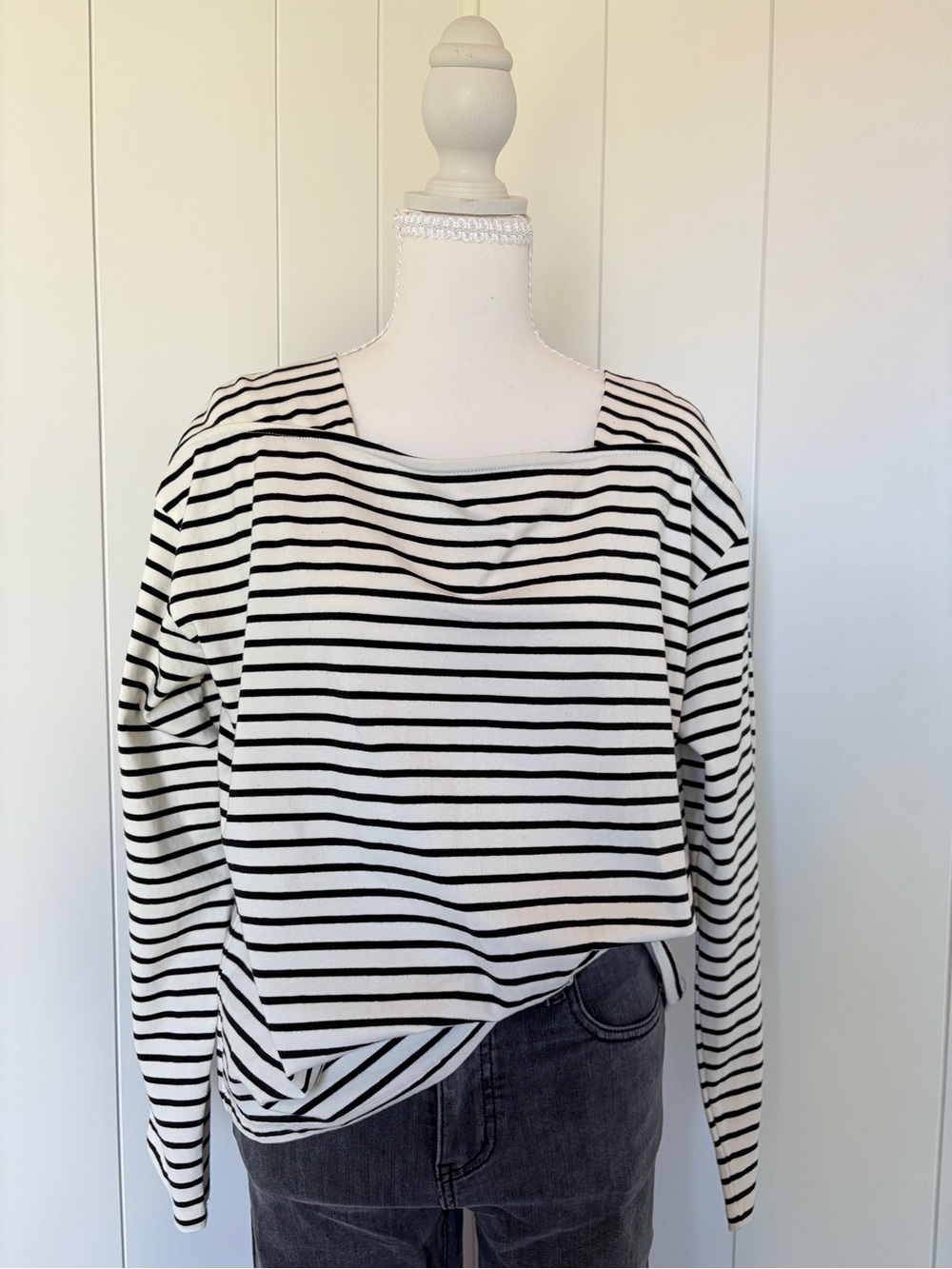 Square-Neck Striped Long-Sleeve Tee - Black/White